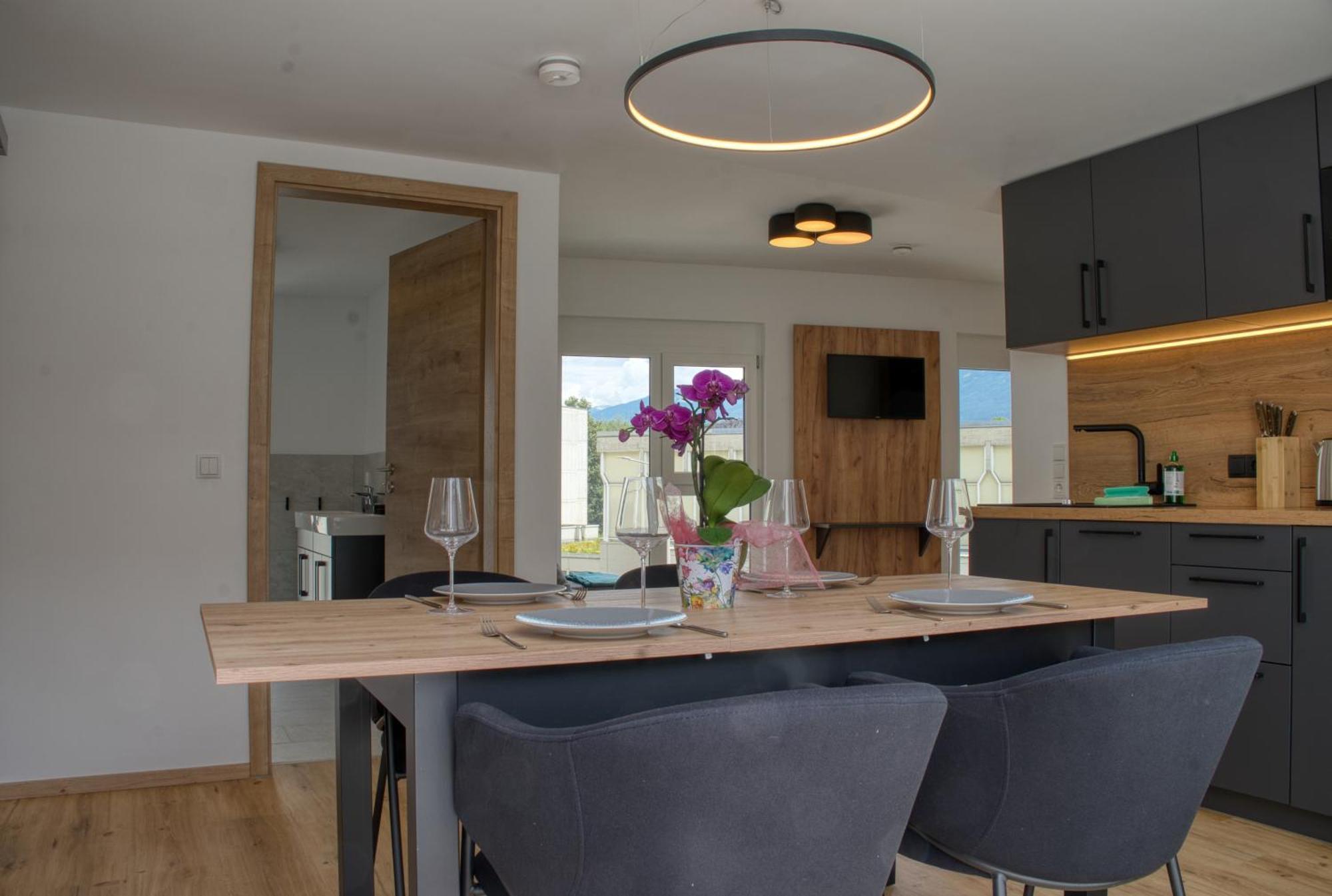 Myquartier City Chalets Ίνσμπρουκ Εξωτερικό φωτογραφία